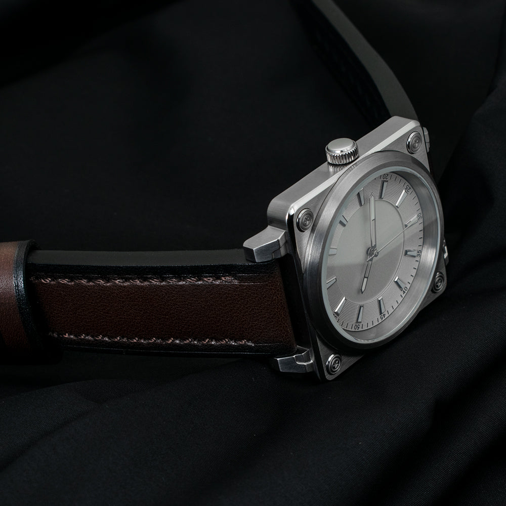 Square Minimalist Quartz Stainless Steel Watch