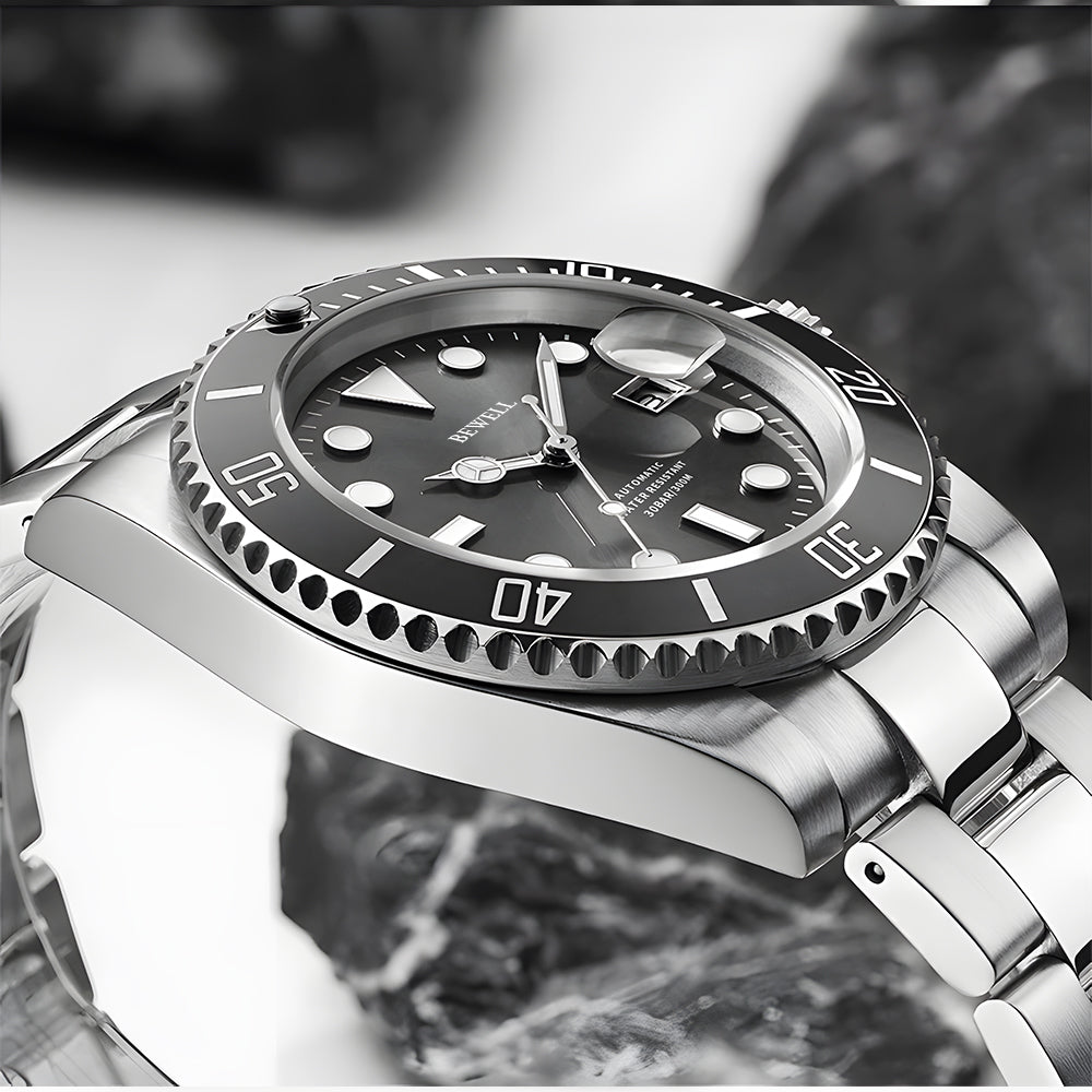 Clamshell Case Rotating Bezel Stainless Steel Dive Watch